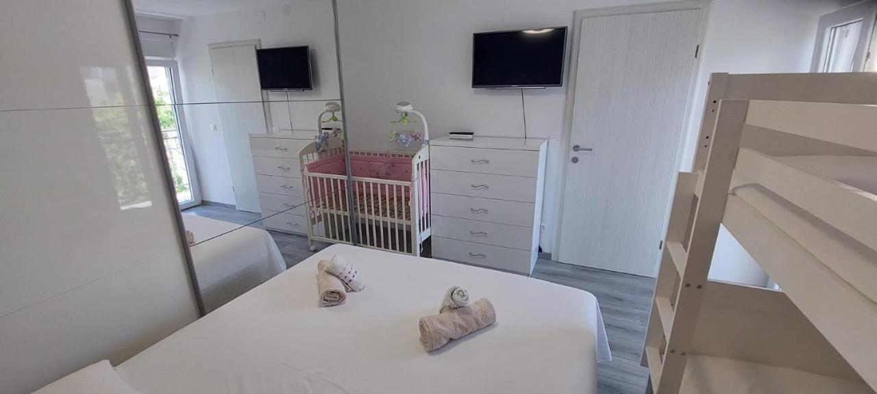 Appartamento Ani Spalato Esterno foto